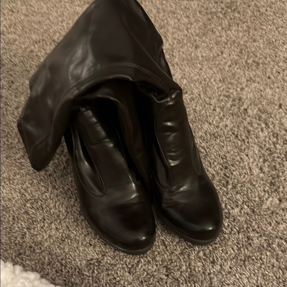 Franco Sarto Elegant Black Leather Women's Boots